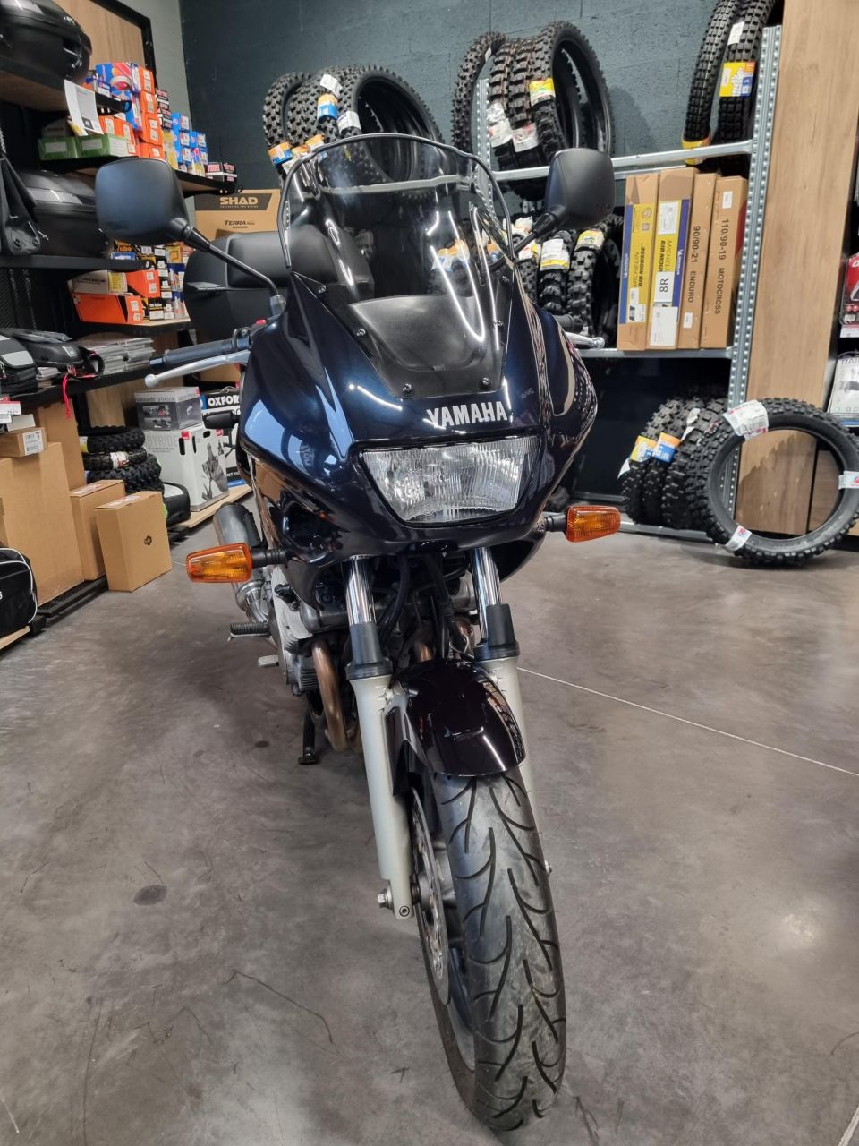 YAMAHA XJ 600 DIVERSION 4