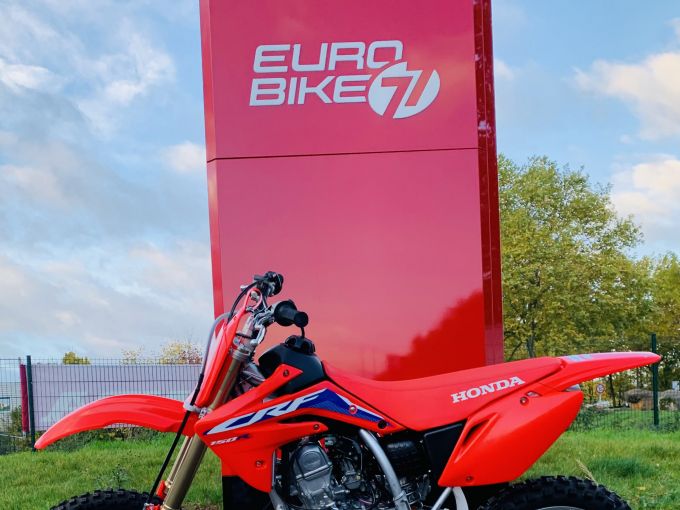 HONDA CRF 4