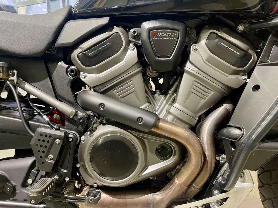 HARLEY-DAVIDSON ADVENTURE PAN AMERICA 1250 SPECIAL 4