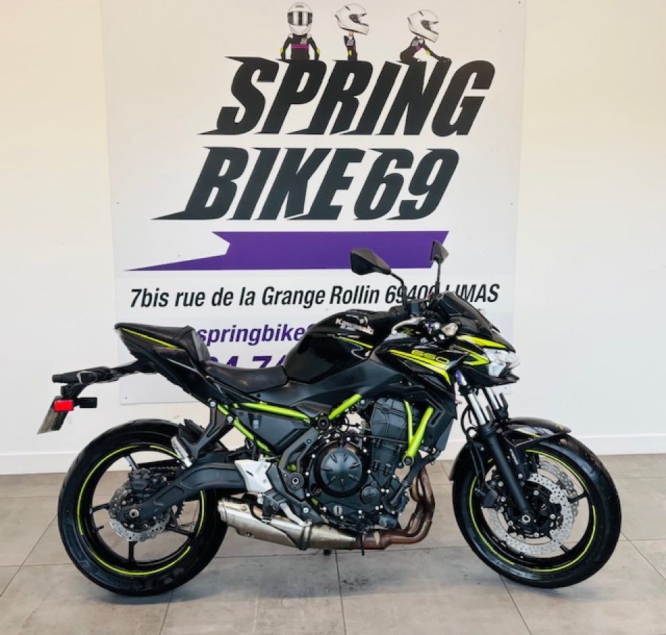 KAWASAKI Z 650 (47.5CV) 4