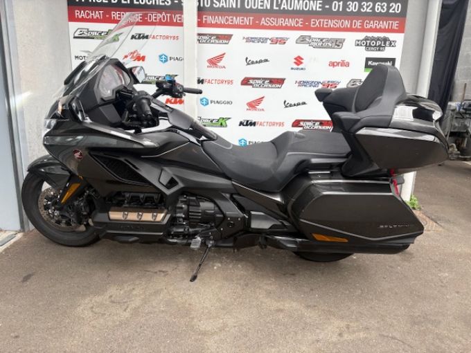 HONDA GL 1800 GOLDWING DCT 4