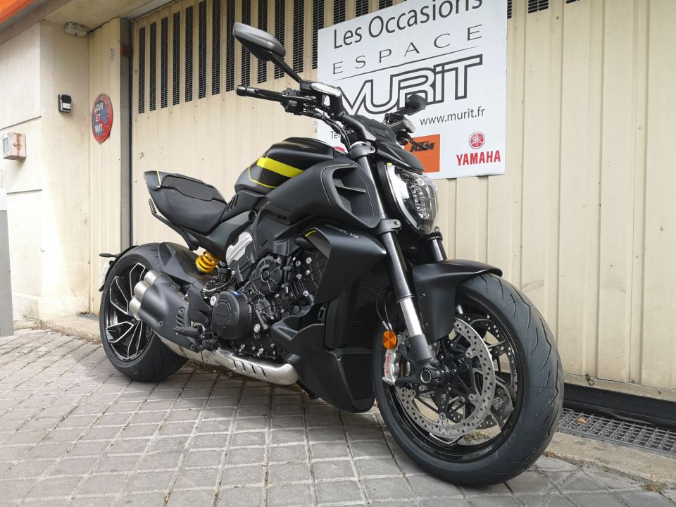 DUCATI DIAVEL V4 4