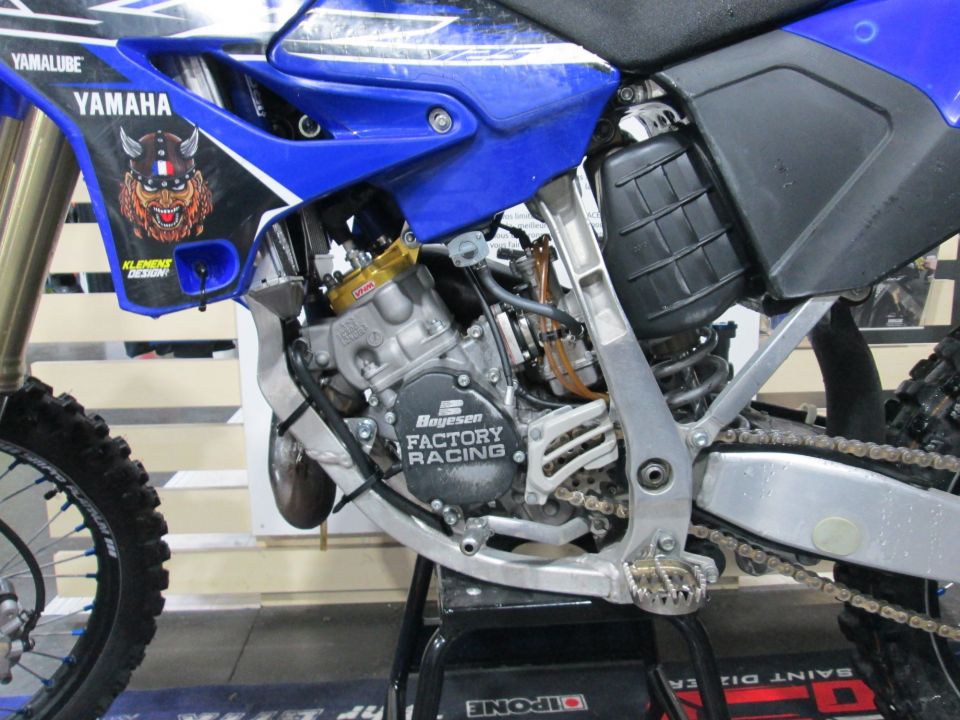 YAMAHA 125 YZ 2015 4