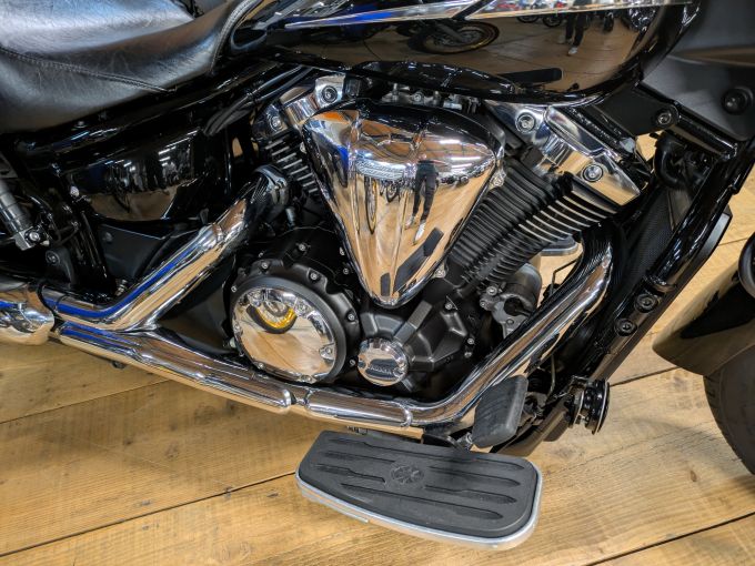 YAMAHA XVS 1300 4