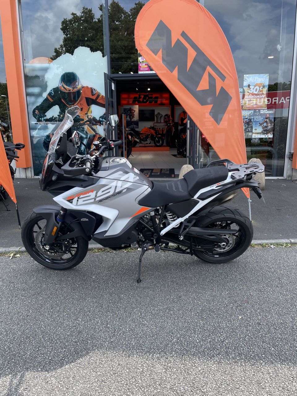 KTM 1290 SUPER ADVENTURE S 4