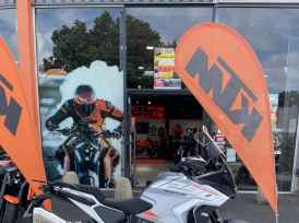 KTM 1290 SUPER ADVENTURE S - 2024