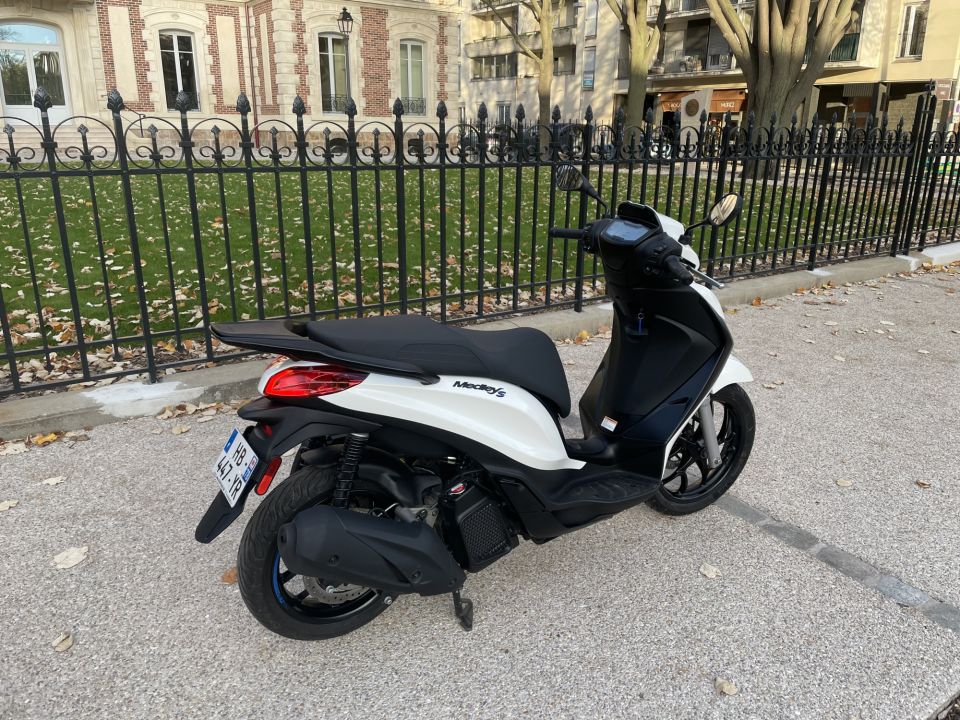 PIAGGIO Medley S 125 IGET ABS E5 4