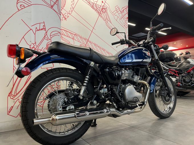 KAWASAKI W 230 4