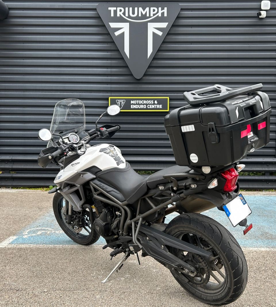 TRIUMPH TIGER 800 XR 4