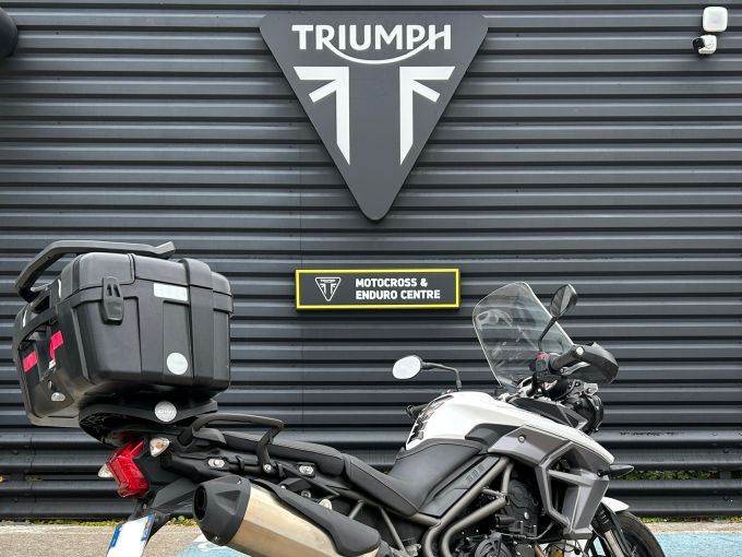 TRIUMPH TIGER 800 XR 4