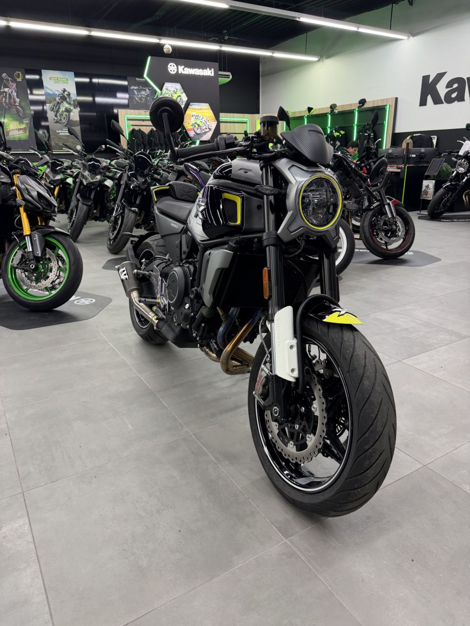 CF MOTO 700 CL-X Sport 4