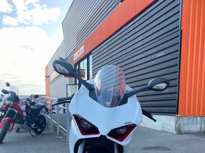 DUCATI PANIGALE V2 4