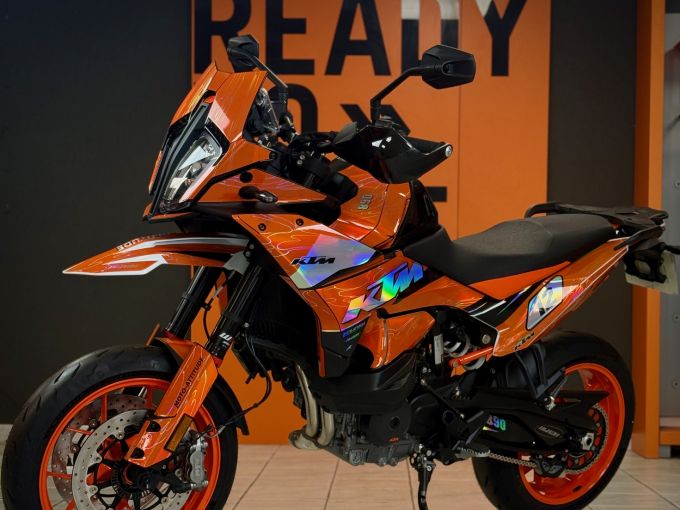 KTM 890 SMT 4