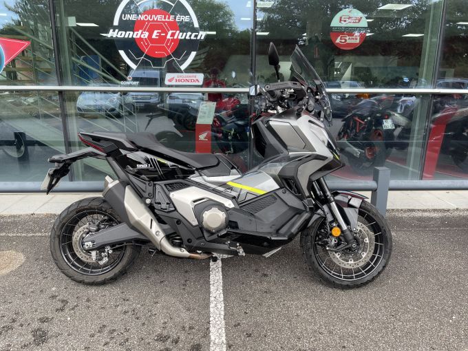 HONDA X-ADV 4