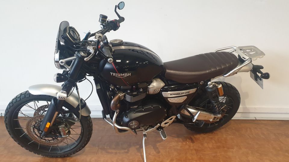 TRIUMPH SCRAMBLER 1200 XC 4