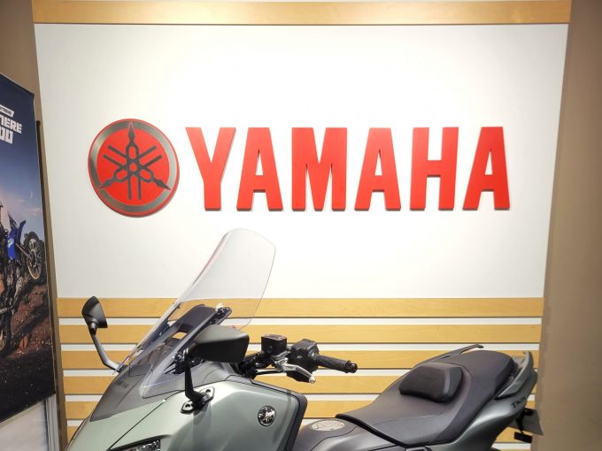 YAMAHA XP T-MAX 560 4