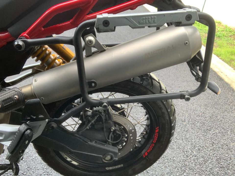 MOTO GUZZI V85 TT 850 4