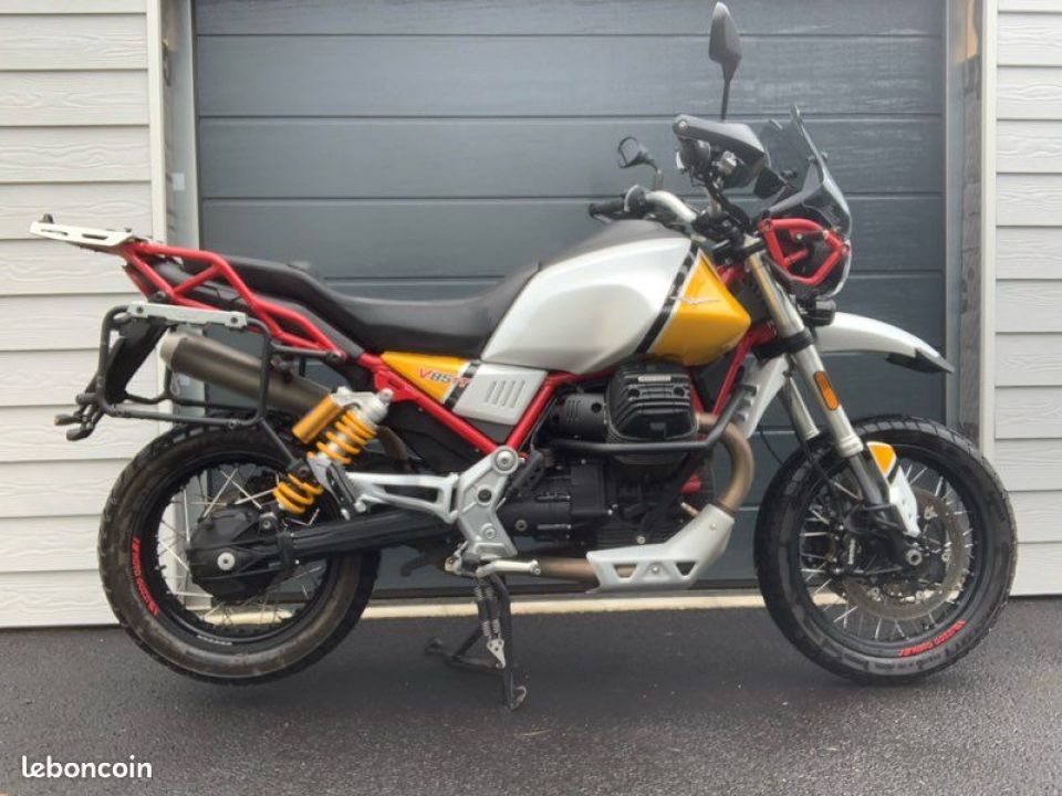 MOTO GUZZI V85 TT 850 4