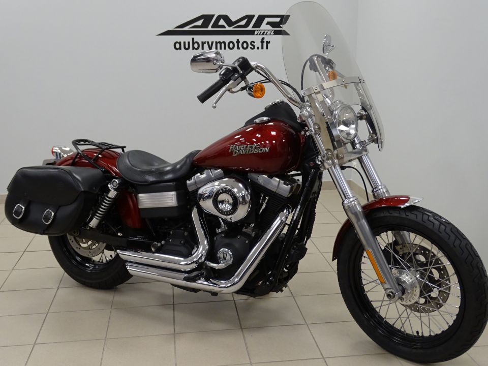 HARLEY-DAVIDSON DYNA STREET BOB 1584 4