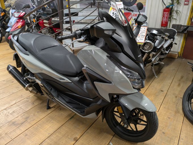 HONDA NSS FORZA 125 4
