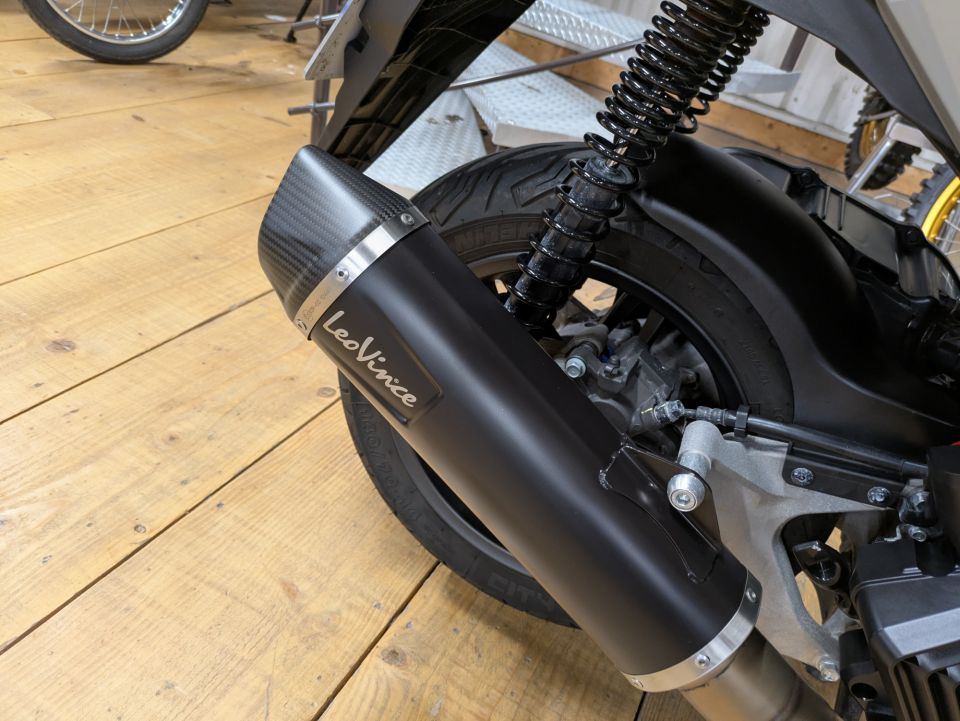 HONDA NSS FORZA 125 4