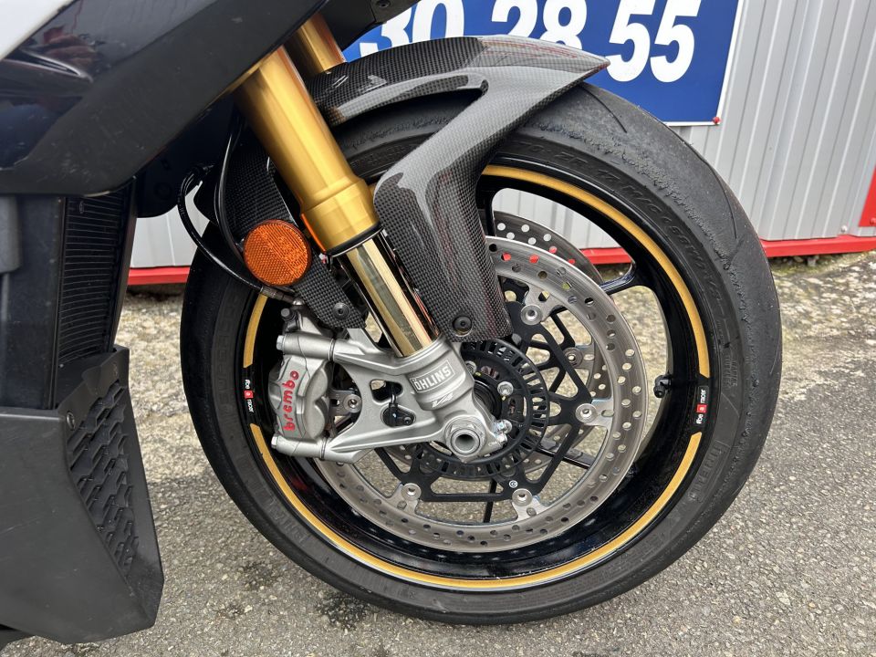 APRILIA TUONO 1100 V4 FACTORY 4