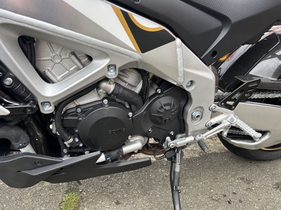 APRILIA TUONO 1100 V4 FACTORY 4