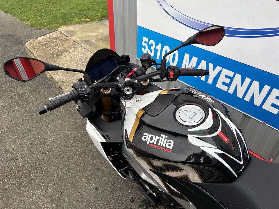 APRILIA TUONO 1100 V4 FACTORY 4