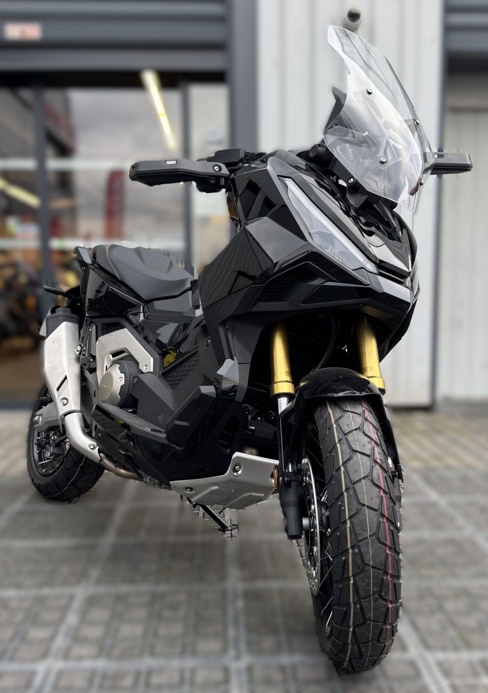 HONDA X-ADV 4