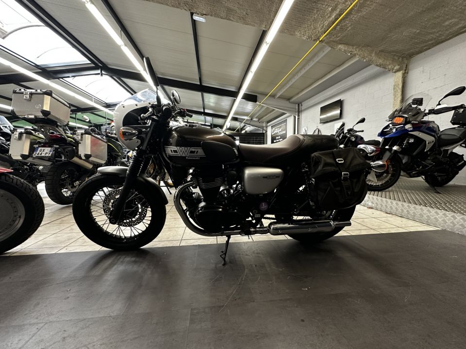 KAWASAKI W 800 4