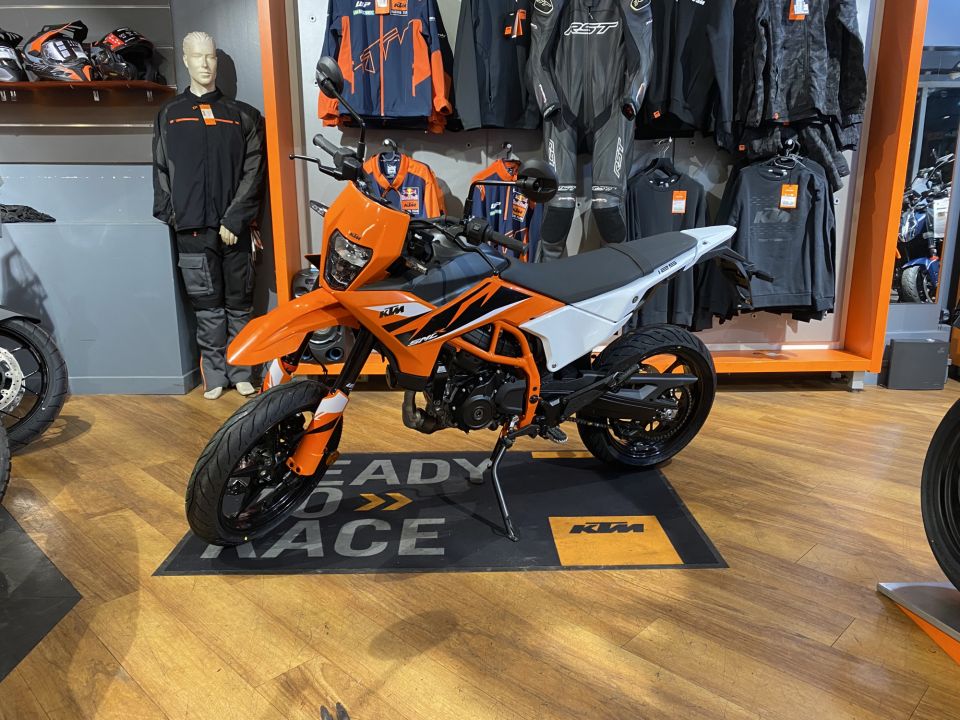 KTM 125 SMR 4