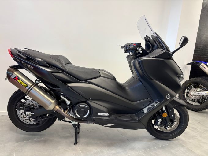 YAMAHA XP T-MAX 560 4
