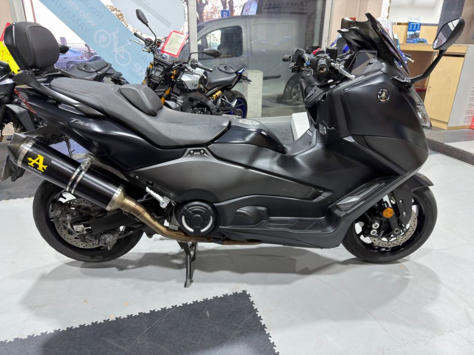 YAMAHA XP T-MAX 560 4