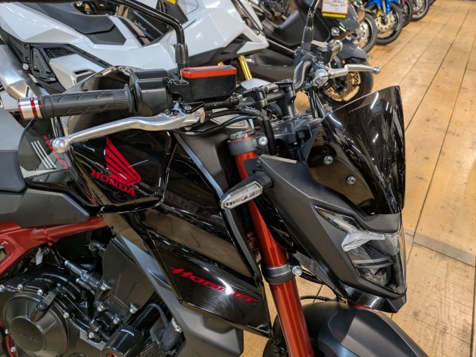 HONDA CB 750 HORNET 4