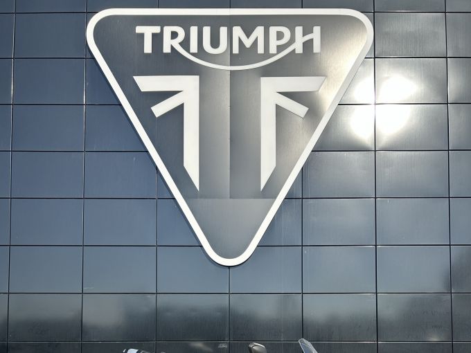 TRIUMPH Tiger 900 GT PRO 4