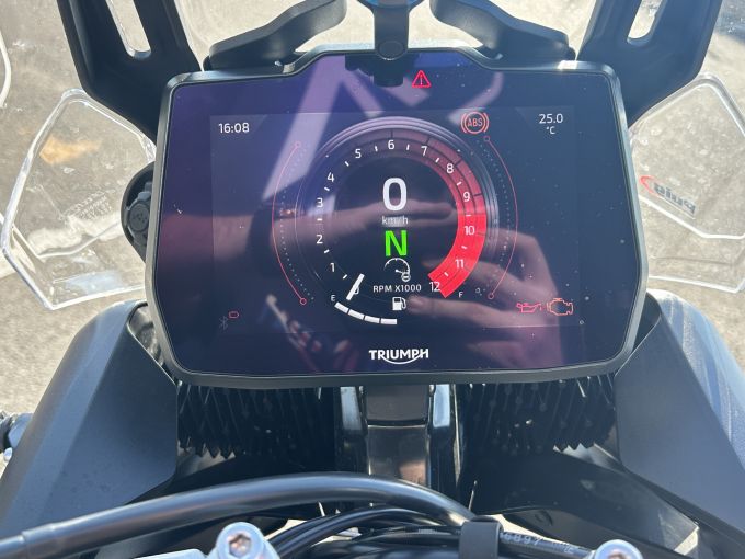 TRIUMPH Tiger 900 GT PRO 4