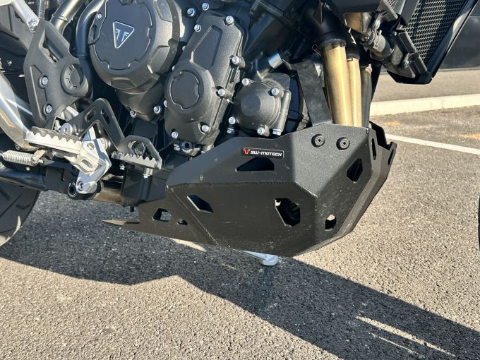 TRIUMPH Tiger 900 GT PRO 4