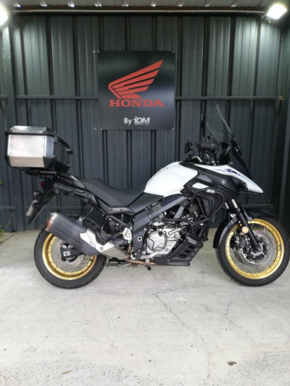 SUZUKI DL 650 XT 4