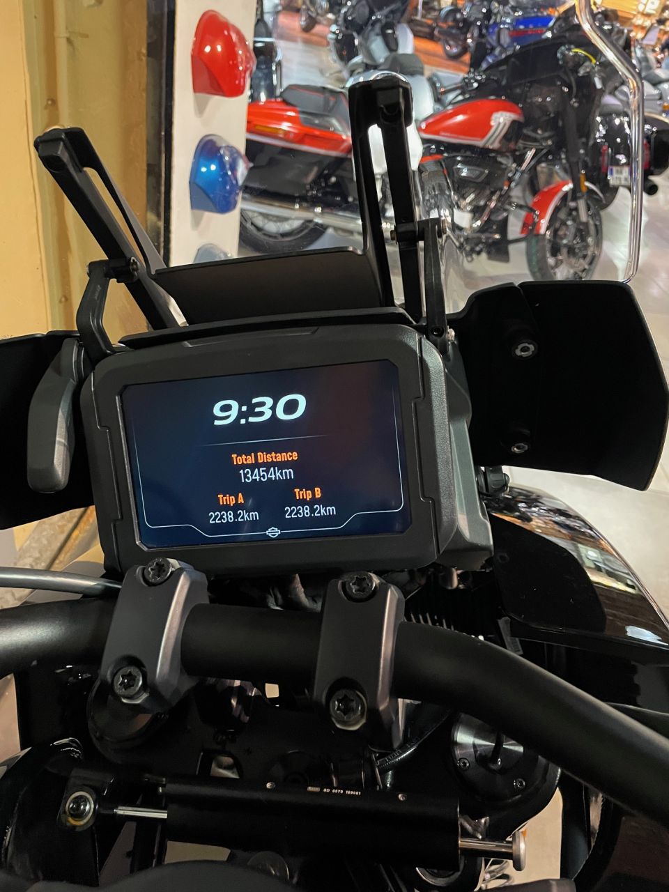 HARLEY-DAVIDSON ADVENTURE PAN AMERICA 1250 SPECIAL 4