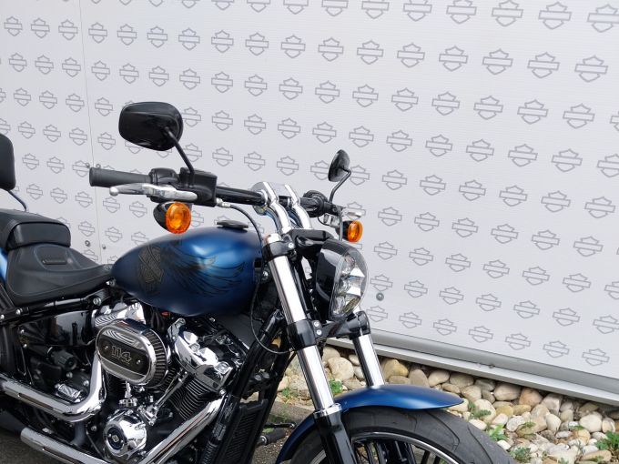 HARLEY-DAVIDSON SOFTAIL BREAKOUT 1868 4
