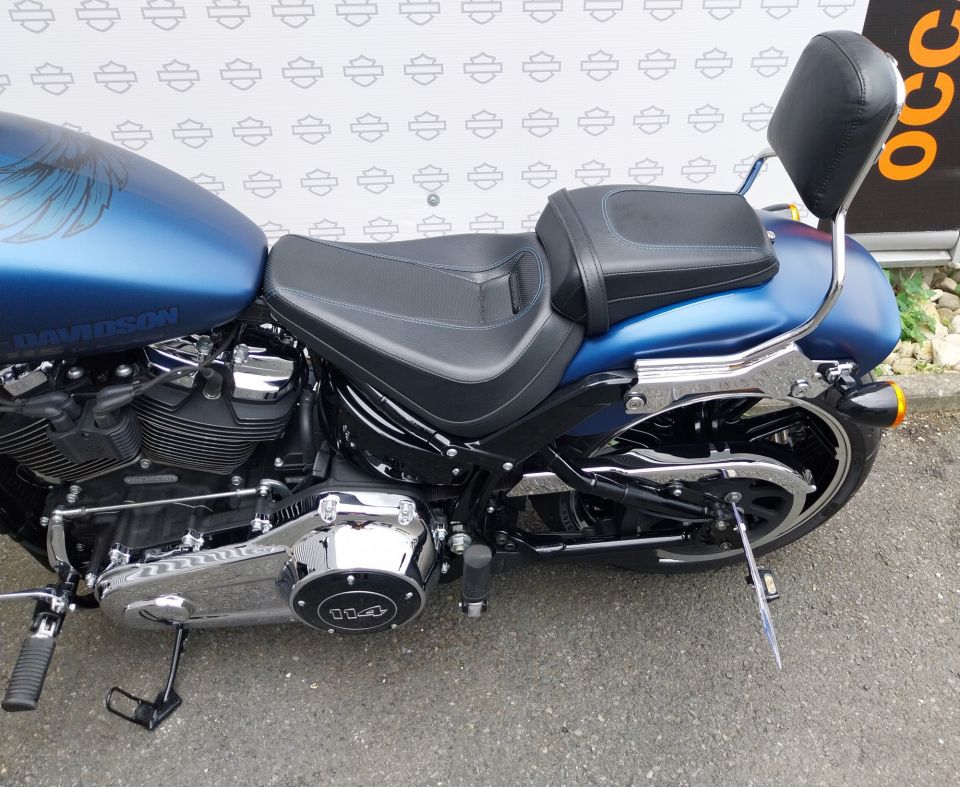 HARLEY-DAVIDSON SOFTAIL BREAKOUT 1868 4