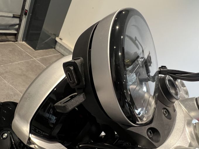 TRIUMPH SPEED TWIN 1200 4