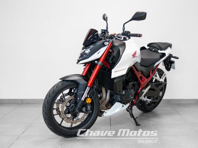 HONDA CB750 HORNET 4