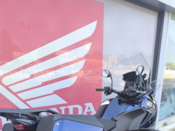 HONDA NT1100 DCT 4