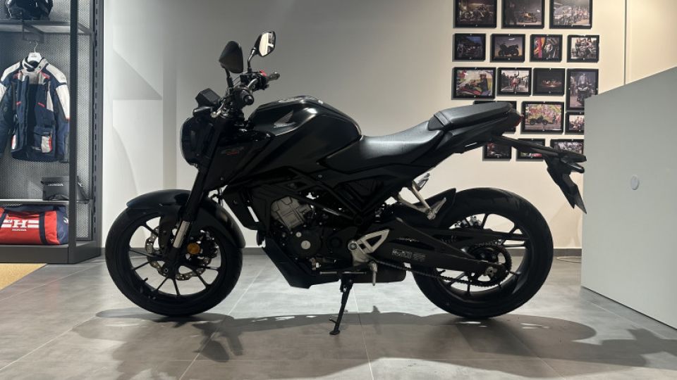 HONDA CB125R CB 125 R 4