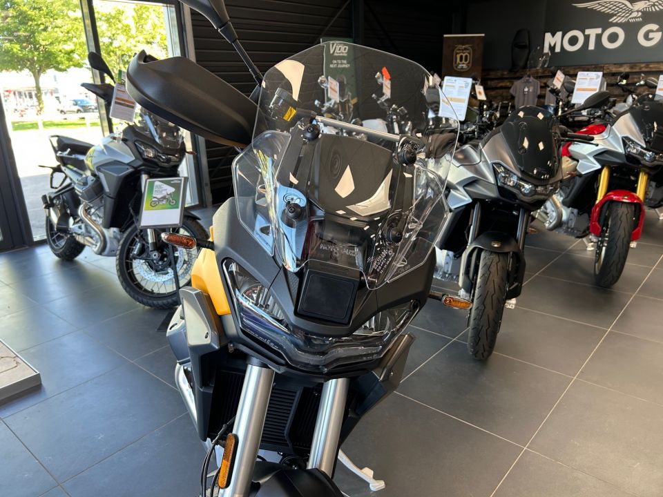 MOTO GUZZI STELVIO 4