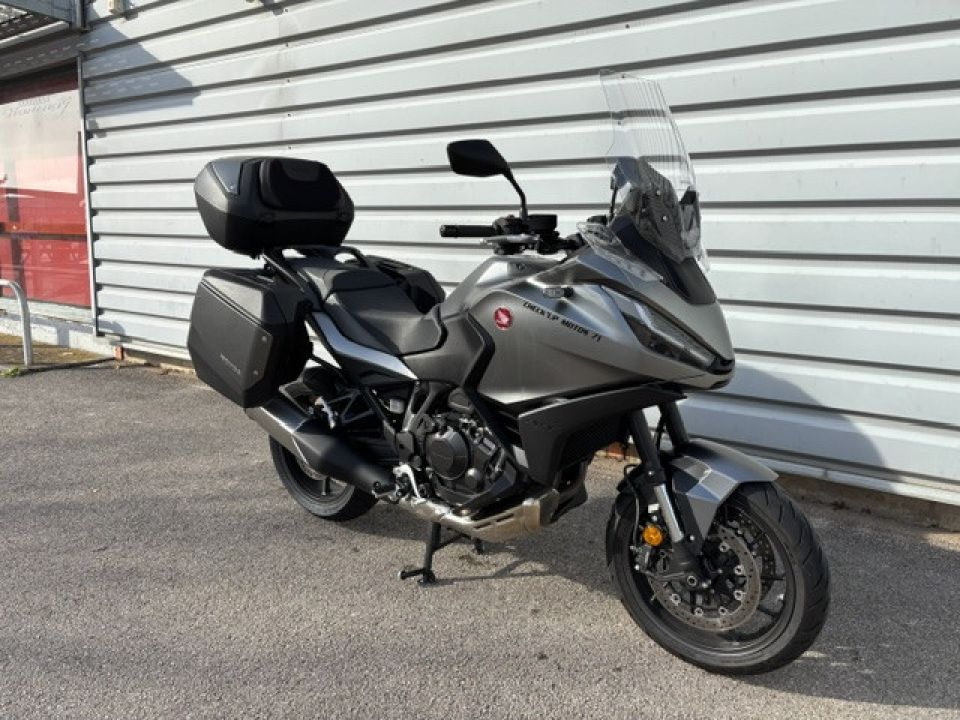 HONDA NT1100 4