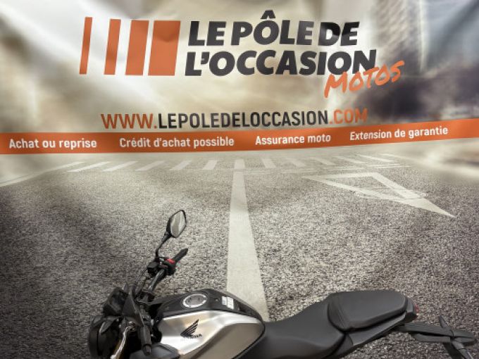 HONDA CB 125 R 4