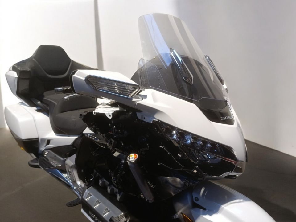 HONDA GL 1800 GOLDWING DCT 4