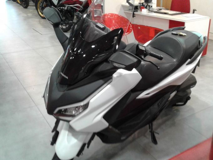 HONDA NSS FORZA 350 4